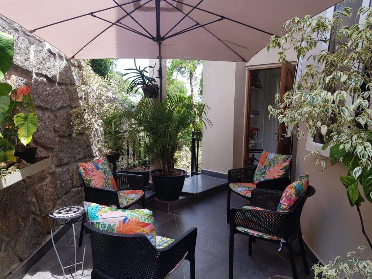 South Hill Villa Anse Royale Buitenkant foto
