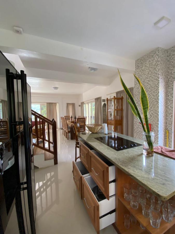 South Hill Villa Anse Royale Buitenkant foto